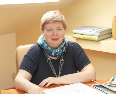 Елена Яловая